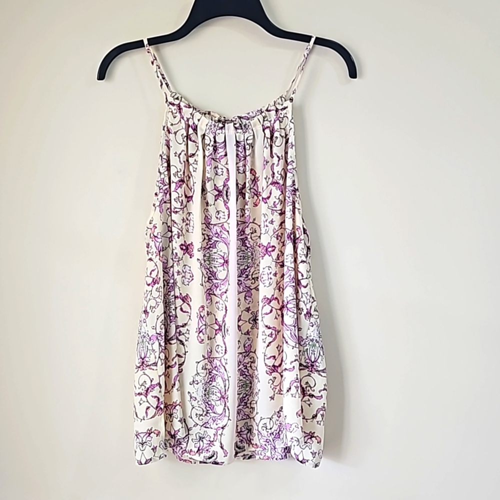 NY&CO sleeveless blouse